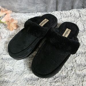 Dearfoams Cozy Black Slippers with Soles Size Small 5-6